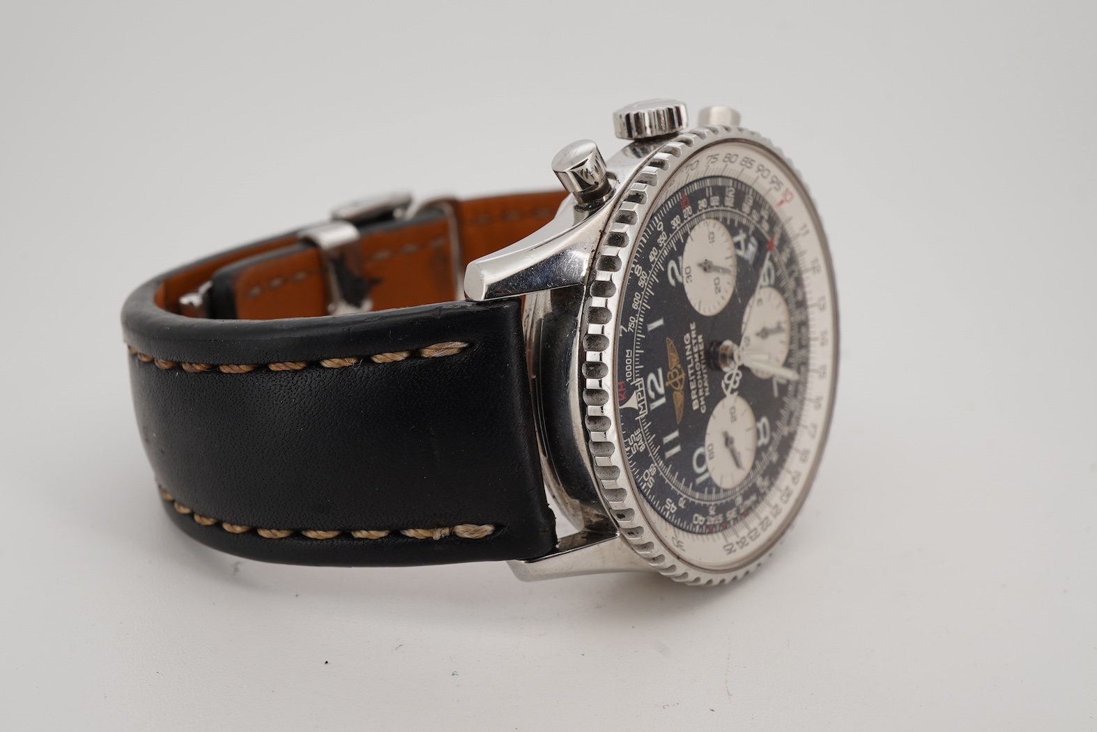 A gentleman's late 20th century stainless steel Breitling Chronometre Navitimer manual wind wrist watch